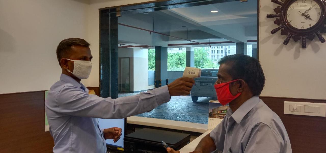 Hotel Annamalai Bahur Bagian luar foto