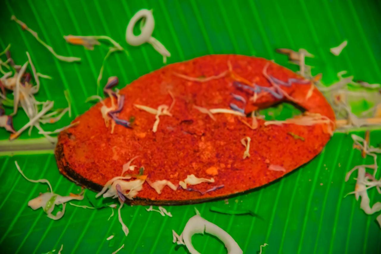 Hotel Annamalai Bahur Bagian luar foto